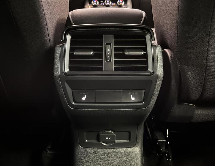 Škoda Karoq 25