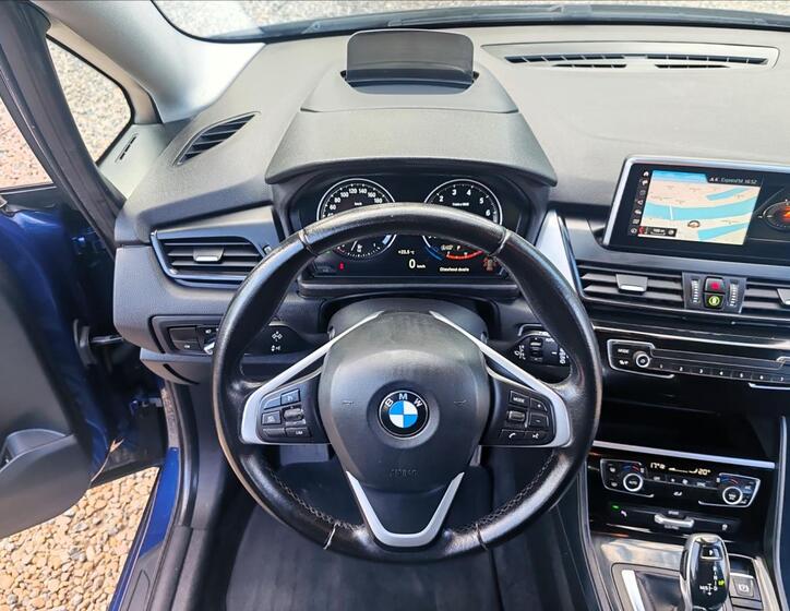 BMW Řada 2 21
