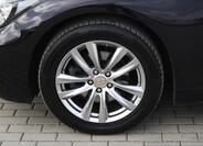 Infiniti Q70 9