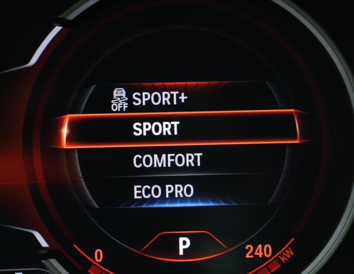 BMW X6 29