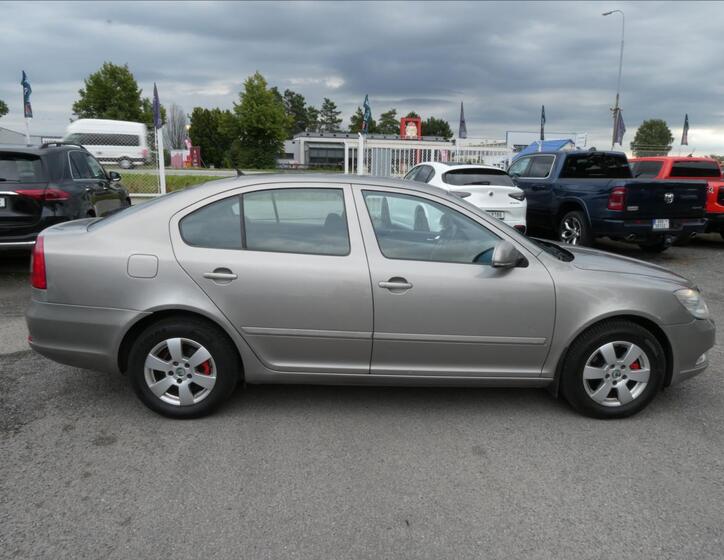 Škoda Octavia 2