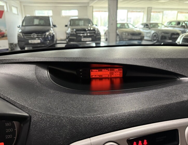 Hyundai i20 11