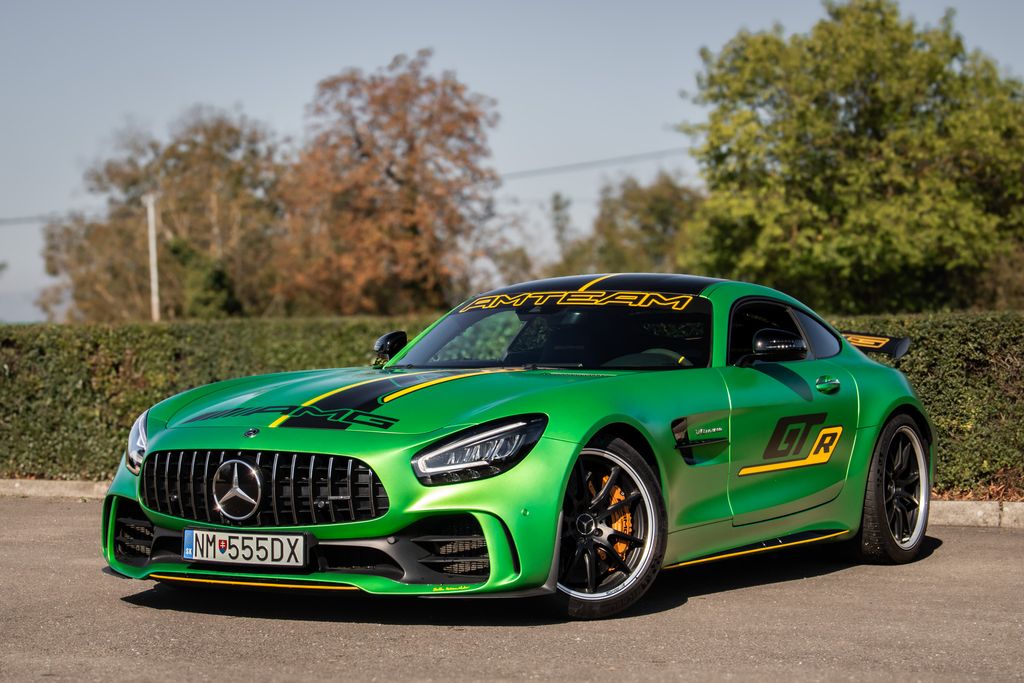 Mercedes-Benz AMG GT