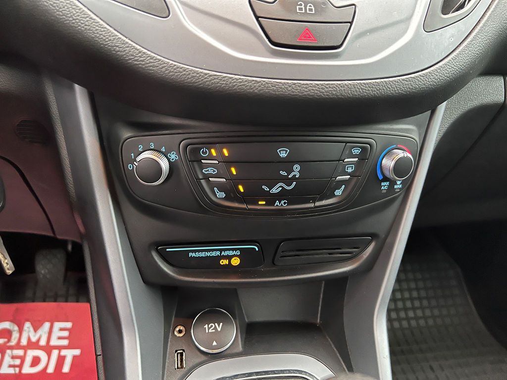 Ford B-MAX 19