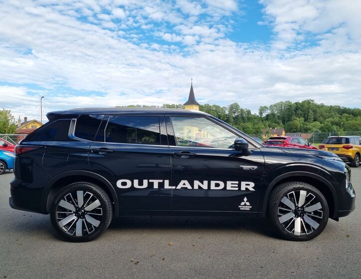 Mitsubishi Outlander 6