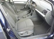 Volkswagen Golf 30