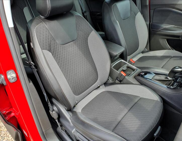 Opel Grandland X 11