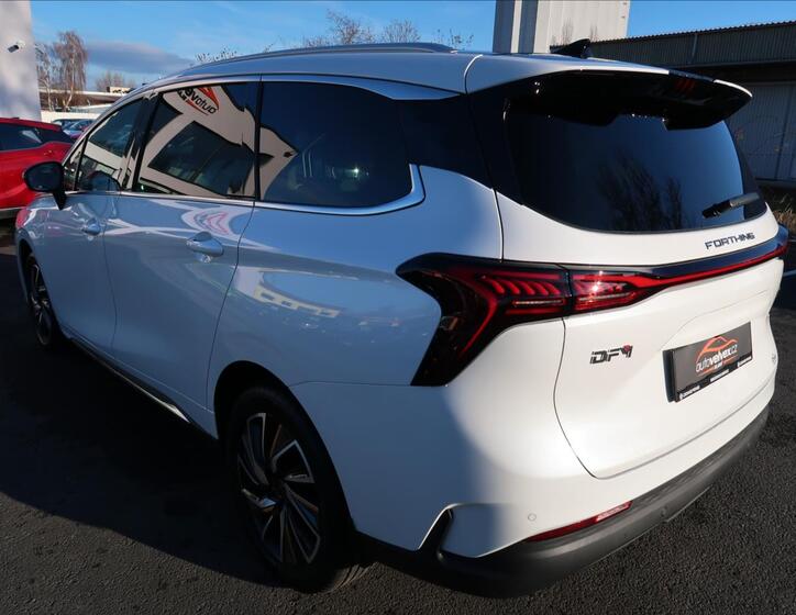 Dongfeng U-Tour 4