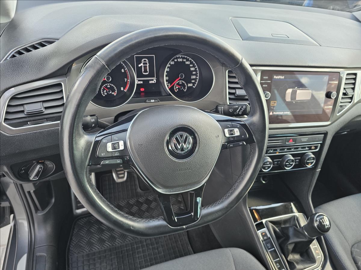 Volkswagen Golf Sportsvan