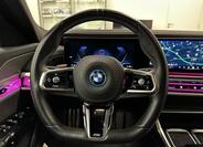 BMW i7 16