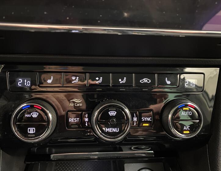 Škoda Superb 15