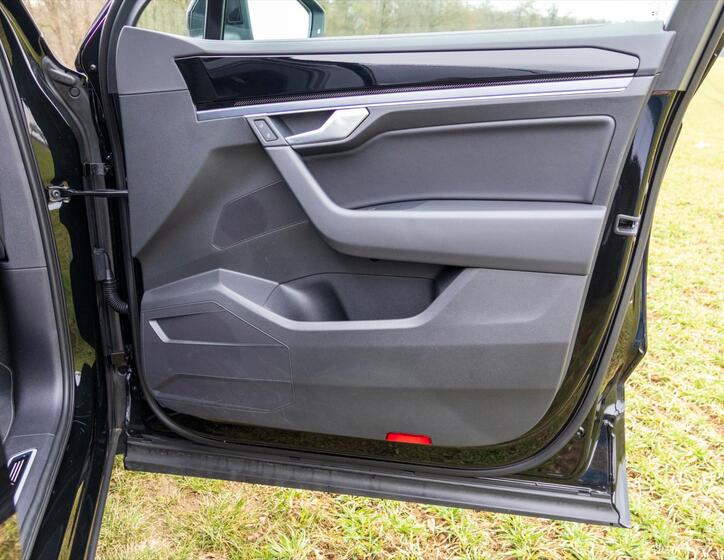 Volkswagen Touareg 15