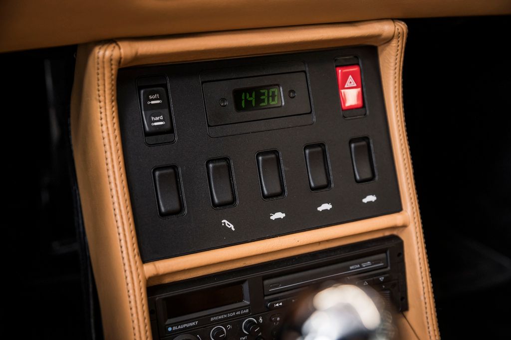 Ferrari Mondial