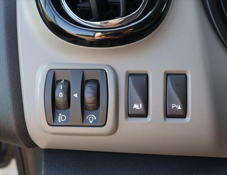 Renault Trafic 17