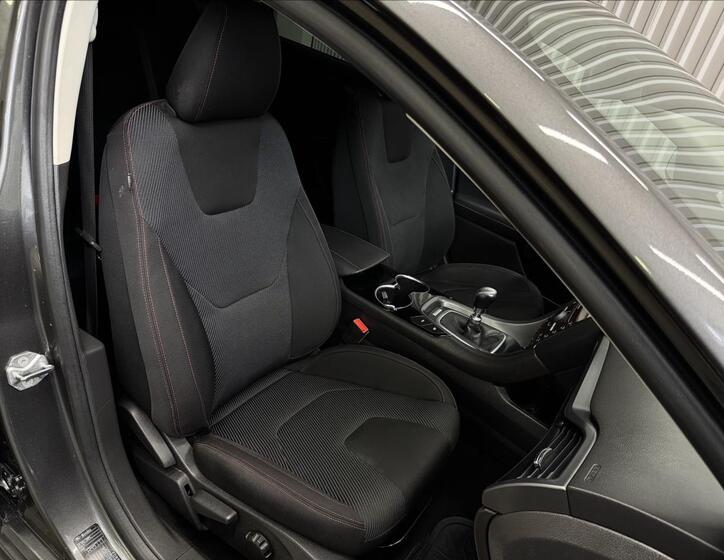 Ford Mondeo 34