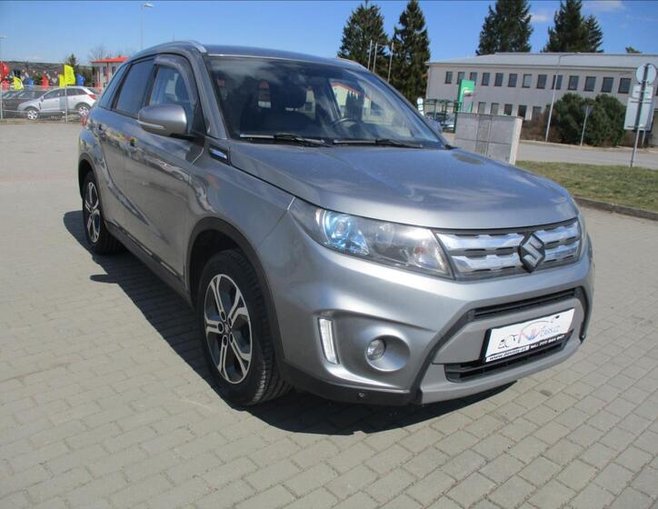 Suzuki Vitara 6