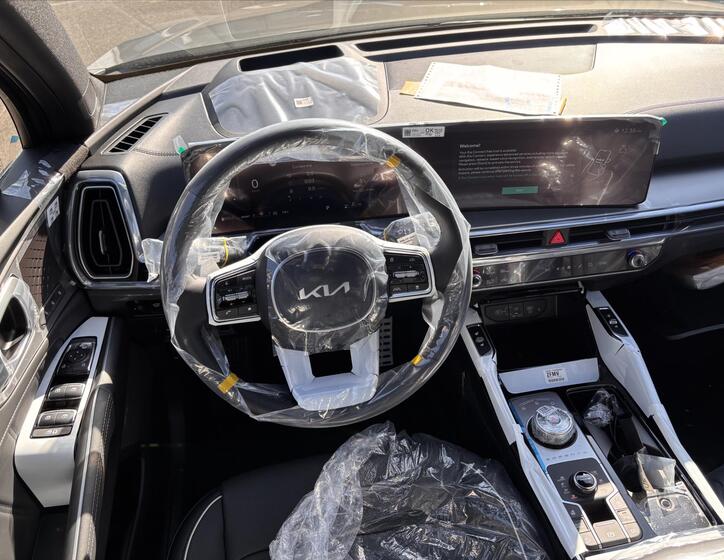 KIA Sorento 8