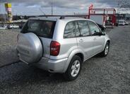 Toyota RAV4 8
