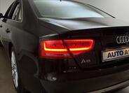 Audi A8 60