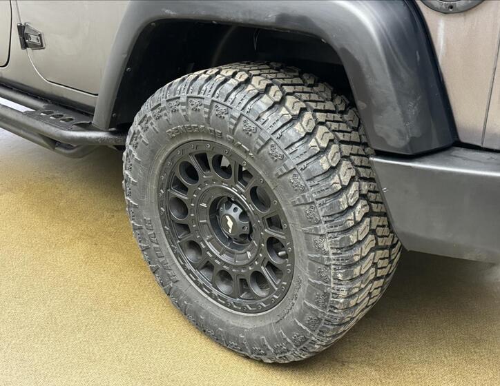 Jeep Wrangler 34