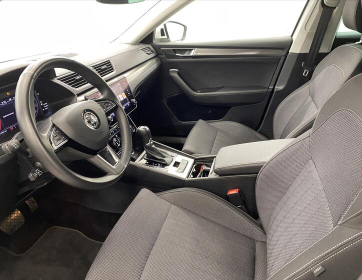 Škoda Superb 5