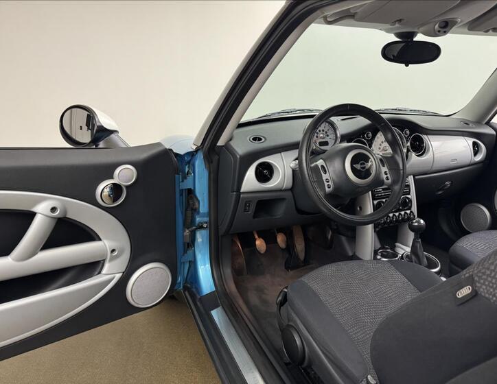 Mini Cooper 24