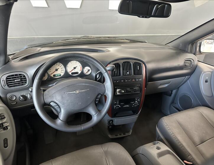 Chrysler Grand Voyager 22