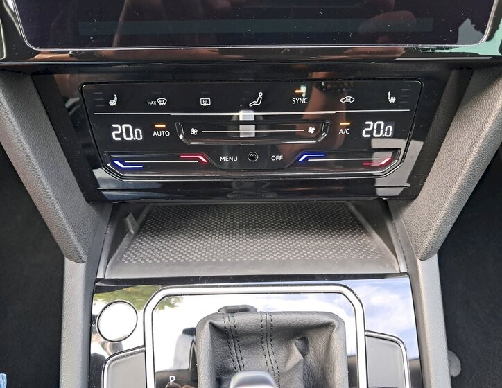 Volkswagen Passat 12