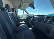 Ford Transit 18