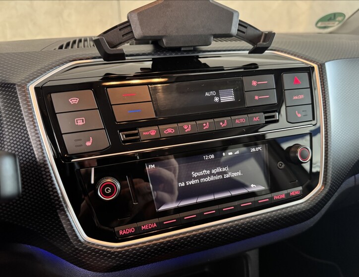Volkswagen e-up! 37