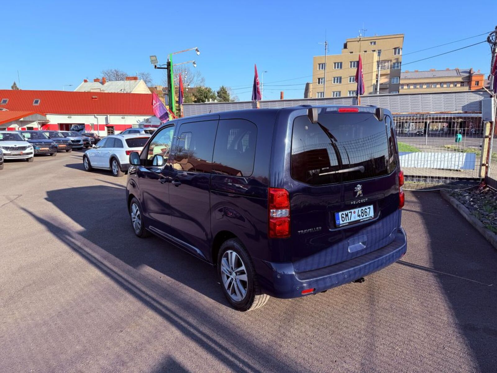 Peugeot Traveller 8