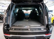 Chevrolet Suburban 8