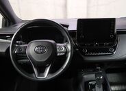 Toyota Corolla 16