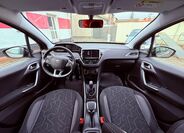 Peugeot 2008 13