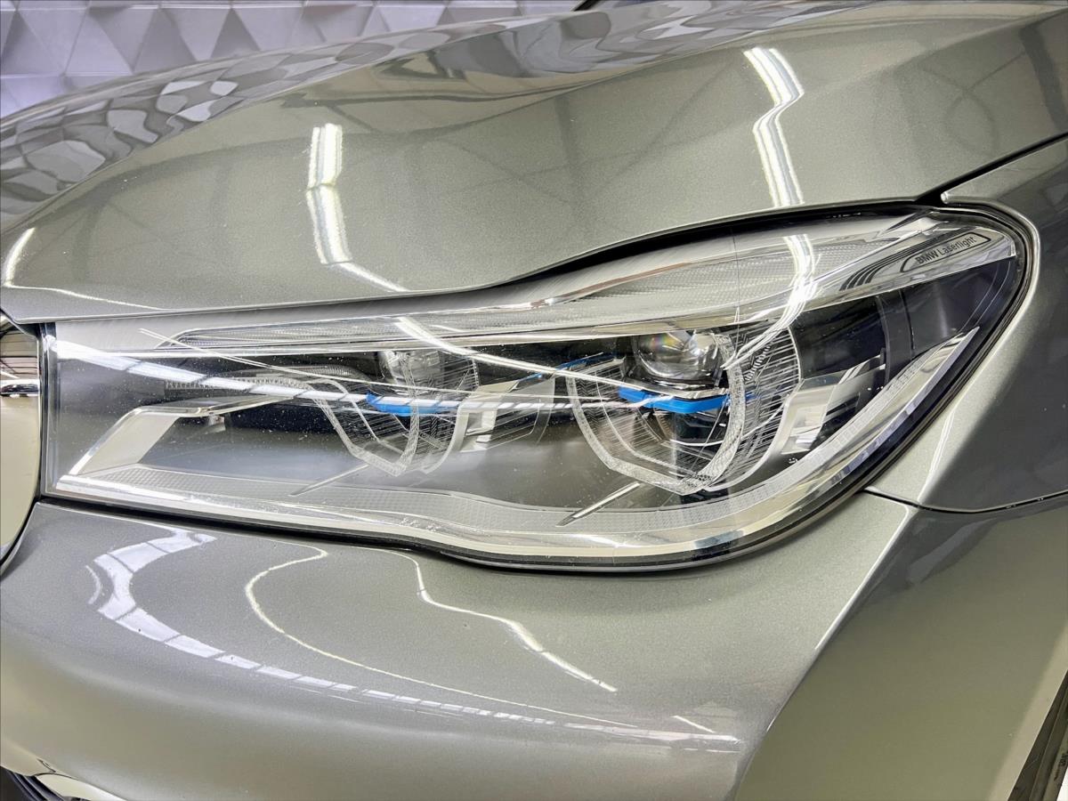 BMW Řada 7