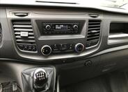 Ford Transit Custom 13