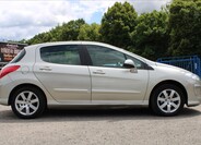 Peugeot 308 4