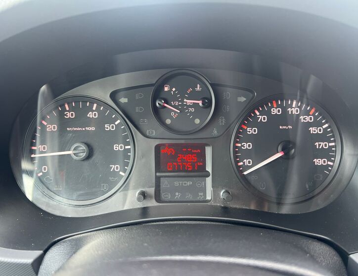 Peugeot Partner 9