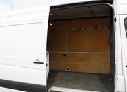 Mercedes-Benz Sprinter 8