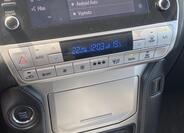 Toyota Land Cruiser 25