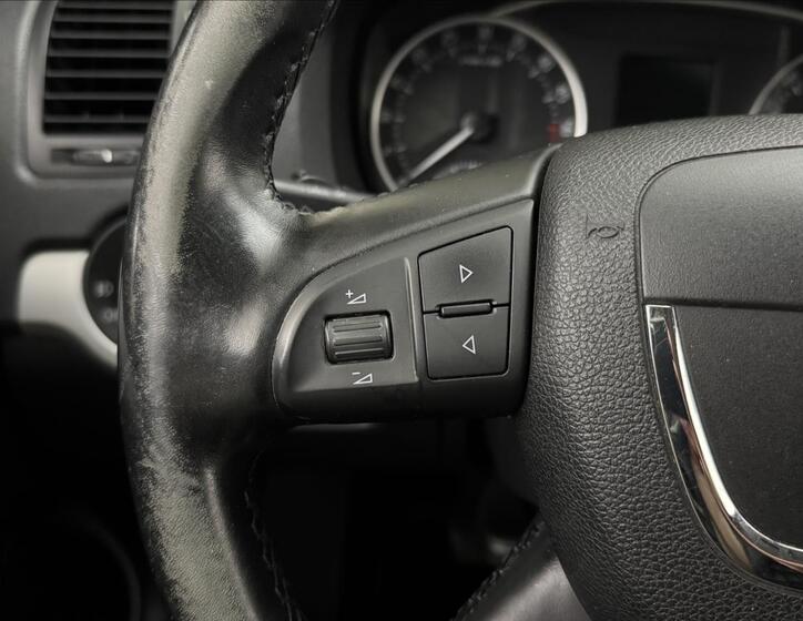 Škoda Octavia 10