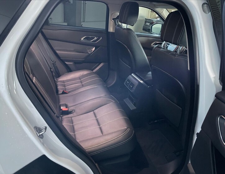 Land Rover Range Rover Velar 24