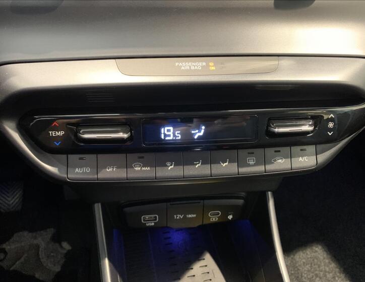 Hyundai i20 36