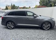 Audi Q7 14