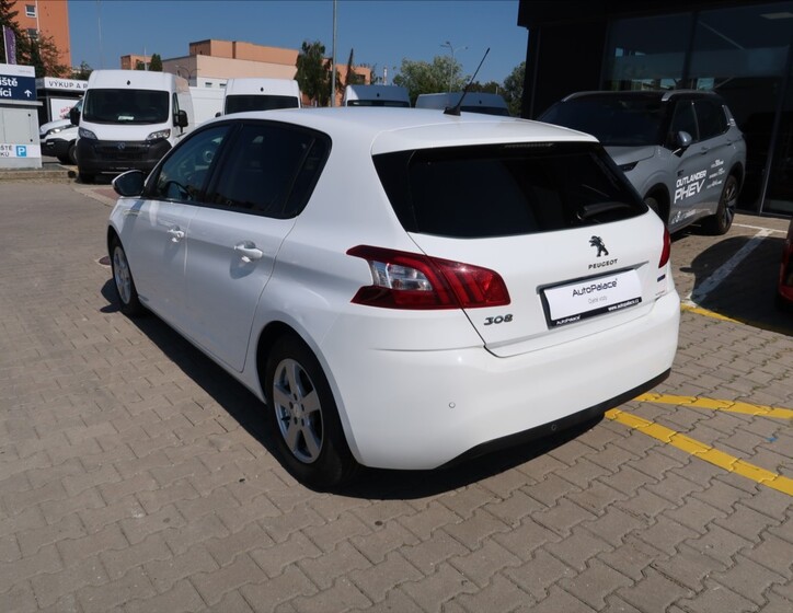 Peugeot 308 6