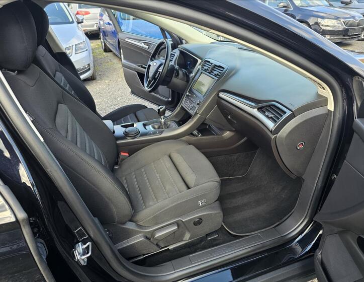 Ford Mondeo 35