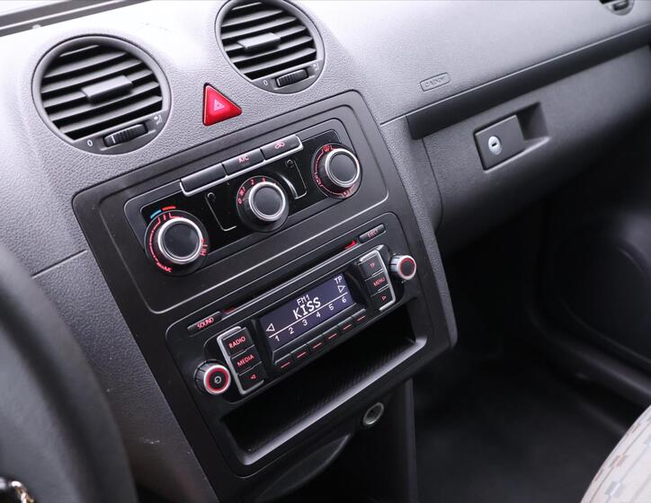 Volkswagen Caddy 21