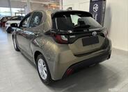 Toyota Yaris 4