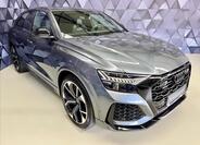 Audi RS Q8 4