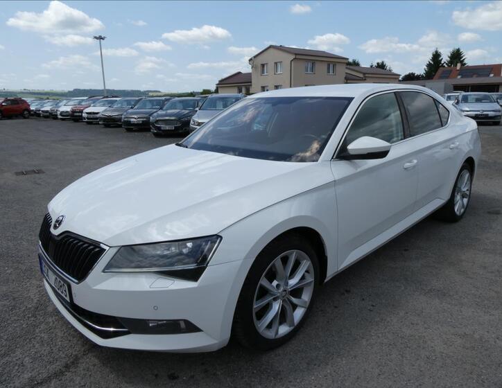 Škoda Superb 3